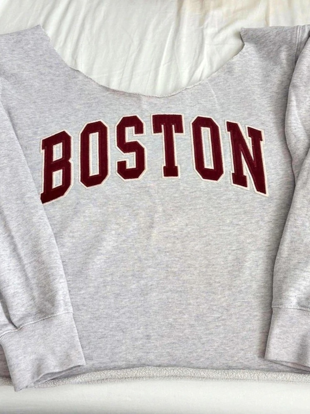 Brandy Melville off the shoulder sweater